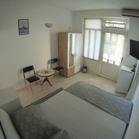 Salona Suite Экстерьер фото